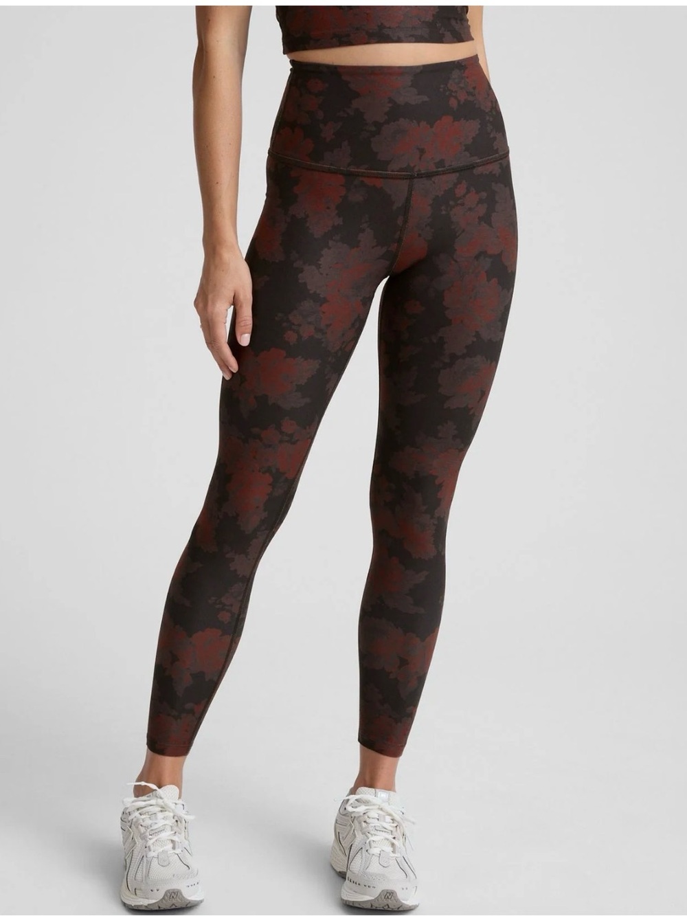 Women's Beyond Yoga Caught in the Midi Printed Leggings and Top in New Romantic